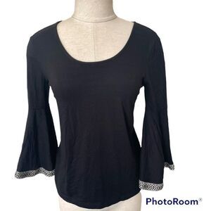 W5 black long sleeve top with black and white trim